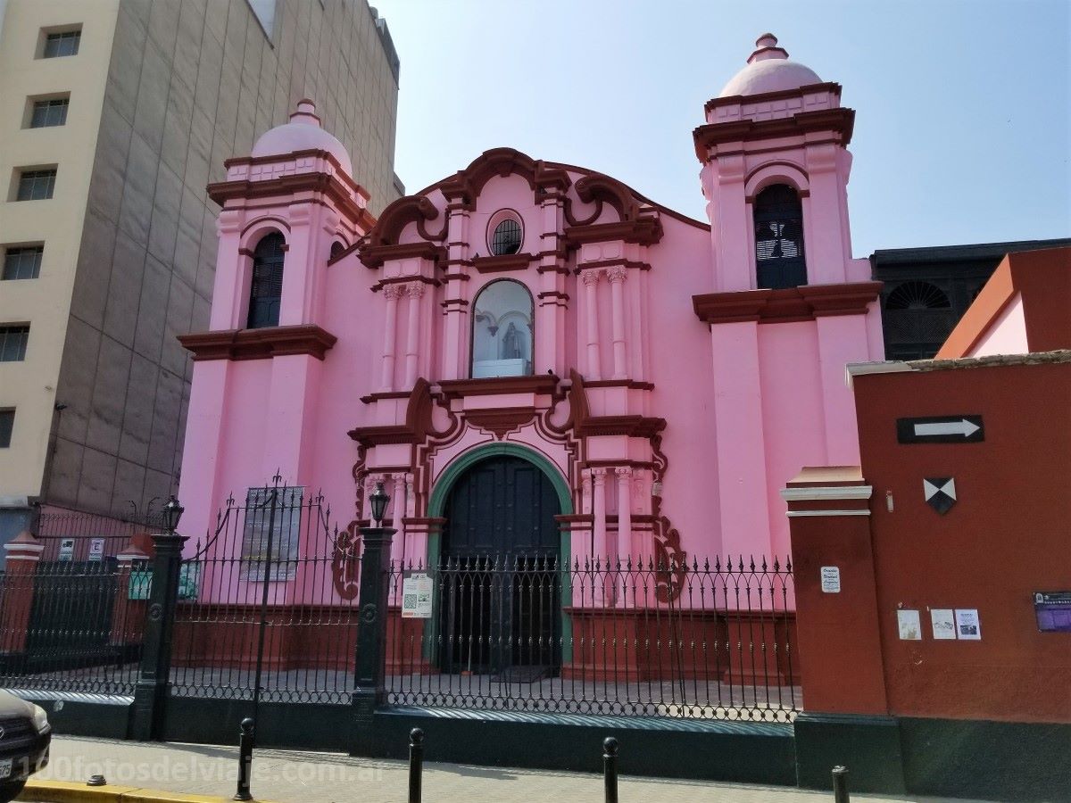 Iglesia Nuestra Señora de Copacabana