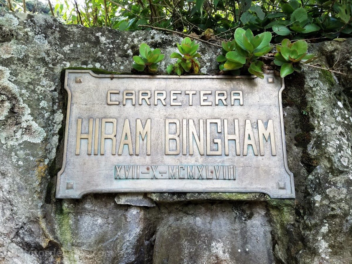 Placa Carretera Hiram Bingham