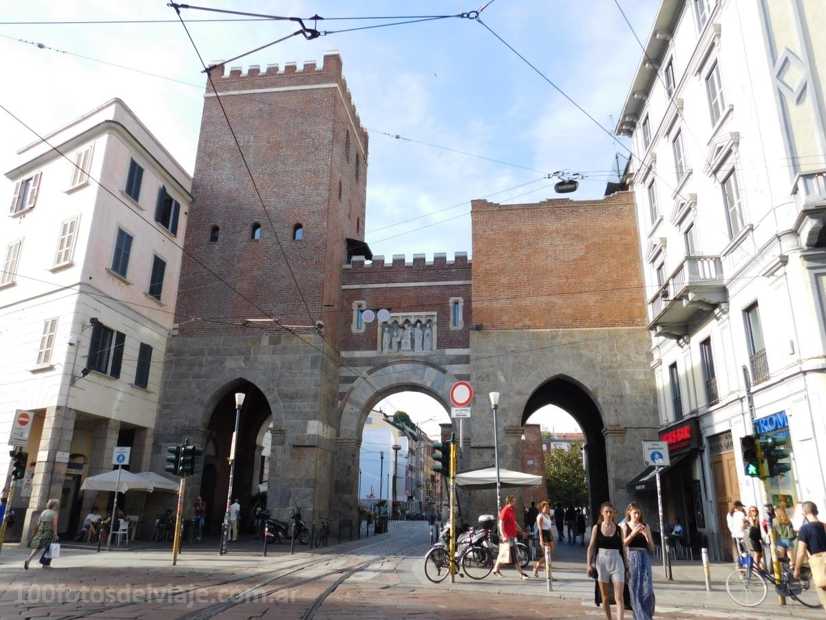 Puerta Ticinese Medieval